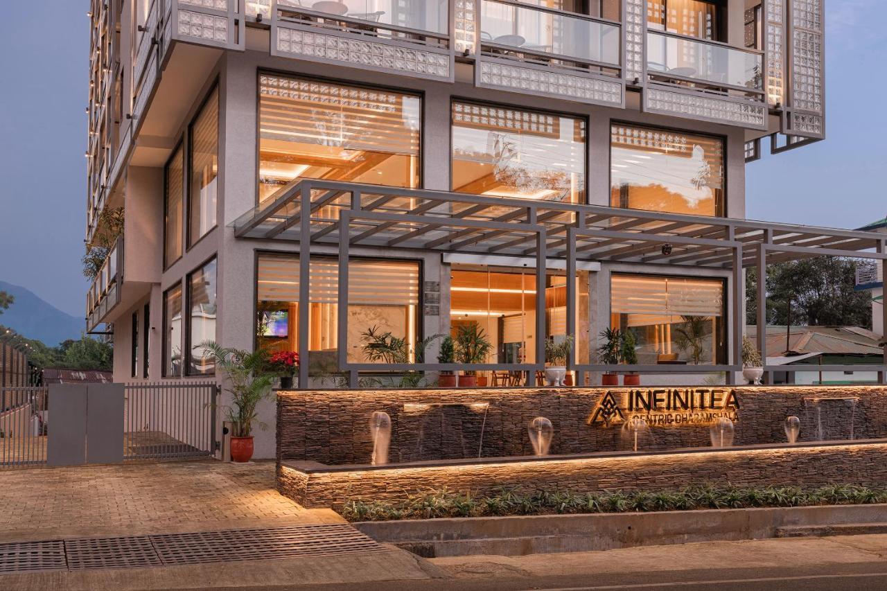 Infinitea Centric Dharamshala Hotell Exteriör bild