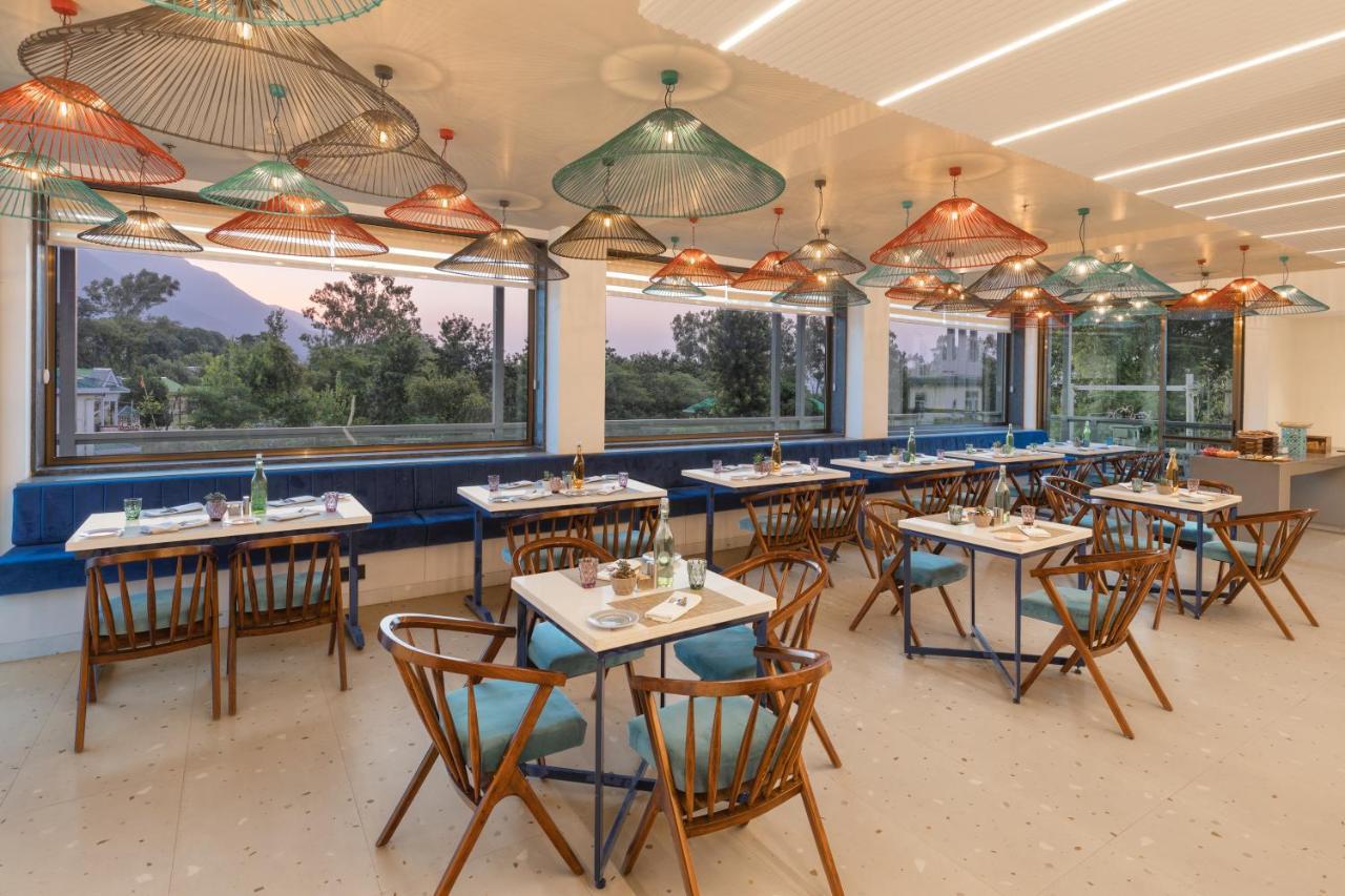 Infinitea Centric Dharamshala Hotell Exteriör bild